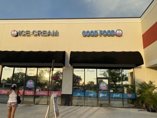 Zoet Sweet Boutique by null