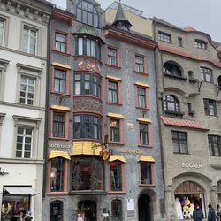 Hard Rock - Exterior view