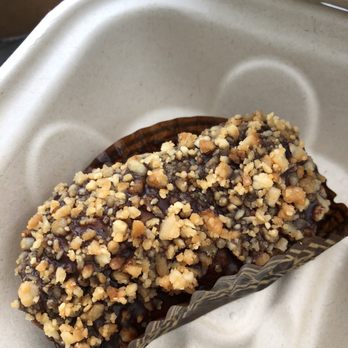 Gypsea Gelato - Macadamia nut chocolate covered eclair - Gelato Near Me - Kealakekua, Hawaii Gypsea Gelato - Macadamia nut chocolate covered eclair - Gelato Near Me - Kealakekua, Hawaii