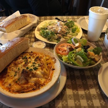 Giovanni's Italian Eatery - Italian Near Me - Shafter, California Giovanni's Italian Eatery - Italian Near Me - Shafter, California