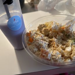 Omg this food is soooo good! The guy who works here is so nice! eel sauce with the spicy mayo was a great combo Omg this food is soooo good! The guy who works here is so nice! eel sauce with the spicy mayo was a great combo