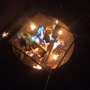 Lakehead Campground & RV Park - Fire pit! - RV Parks Near Me - Lakehead, California