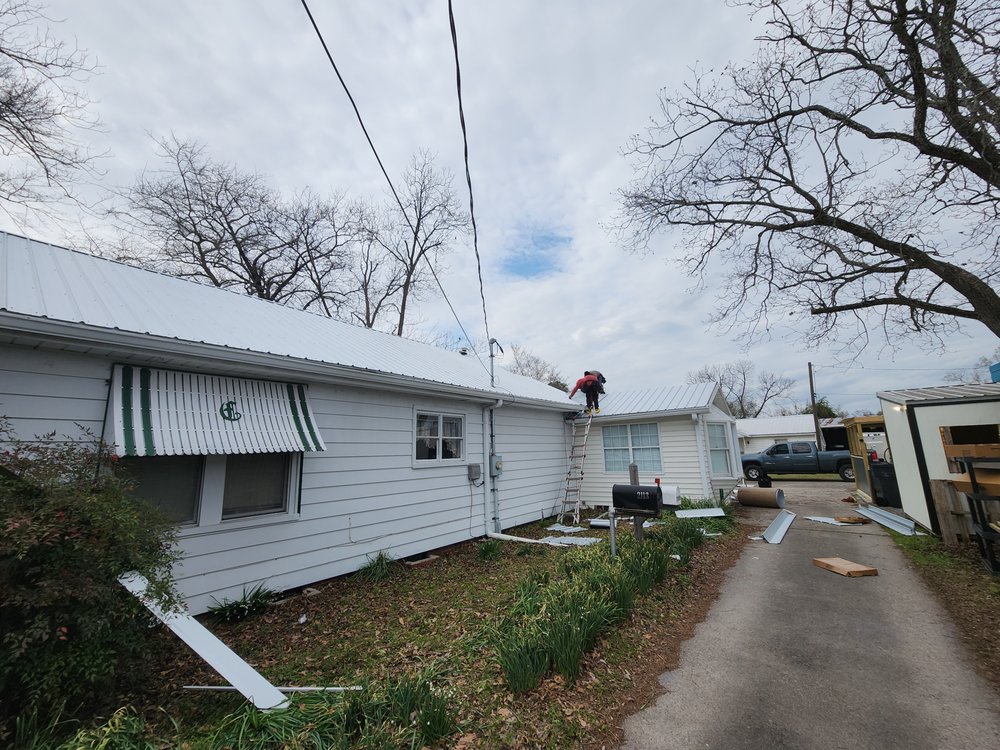 Slide of Advance Roofing
