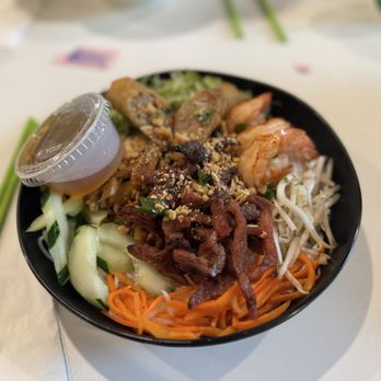 Saigon Eats - Deluxe Vermicelli - Vietnamese Near Me - King of Prussia, Pennsylvania Saigon Eats - Deluxe Vermicelli - Vietnamese Near Me - King of Prussia, Pennsylvania