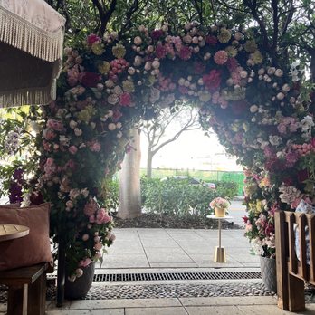 Little Hen - Outdoor - Breakfast & Brunch Near Me - Miami, Florida Little Hen - Outdoor - Breakfast & Brunch Near Me - Miami, Florida