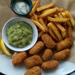 The Rendezvous - Scampis and fries