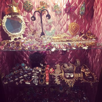 Whiskey Row - Antique costume jewelry - Local Flavor Near Me - Prescott, Arizona