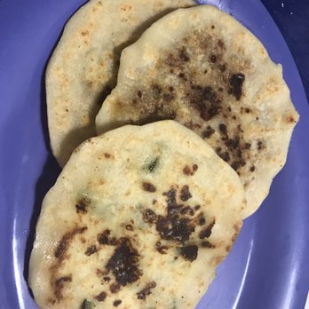 El Viroleño - Pupusas! (three for six!) - Salvadoran Near Me - Tallahassee, Florida El Viroleño - Pupusas! (three for six!) - Salvadoran Near Me - Tallahassee, Florida