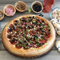 Lucian's Pizza Yucaipa - Supreme-pizza