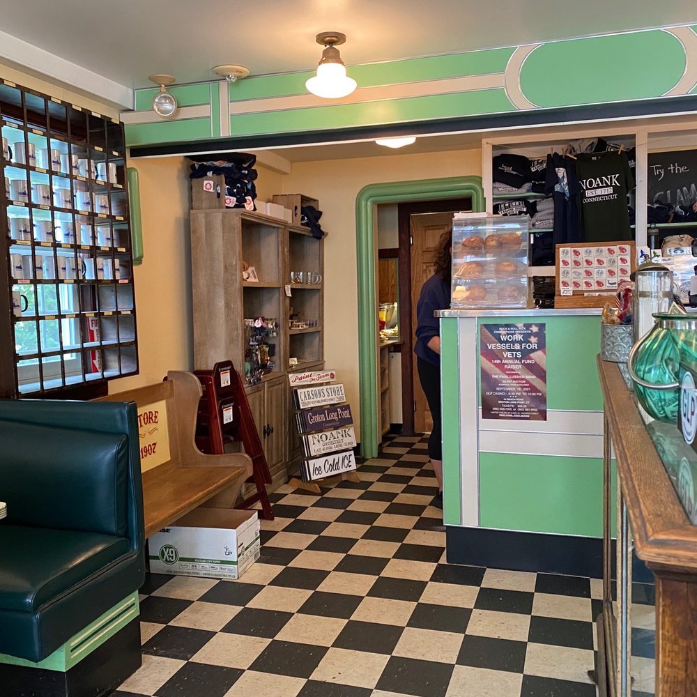 Carson's Store - Booth seating. - Breakfast & Brunch Near Me - Noank, Connecticut