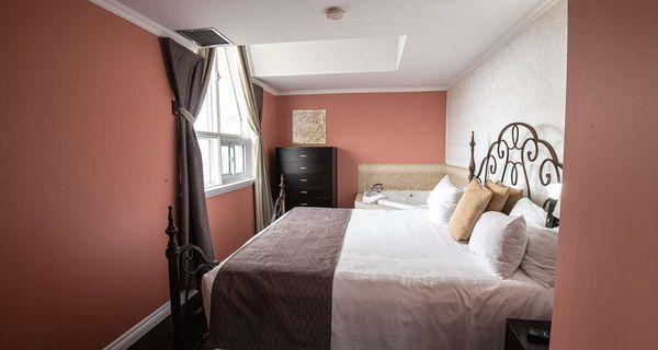 Elm Hurst Inn & Spa by null