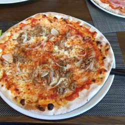 Intermezzo - Pizza Tonno
