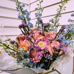 Luxe Arrangements - Dreamy Bouquet