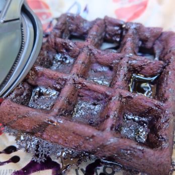 Ojai Burger - Ube Mochi Waffle - Burgers Near Me - Orange, California