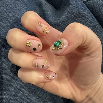 Luxo Nail Spa - Nail Salons Near Me - Chicago, Illinois Luxo Nail Spa - Nail Salons Near Me - Chicago, Illinois