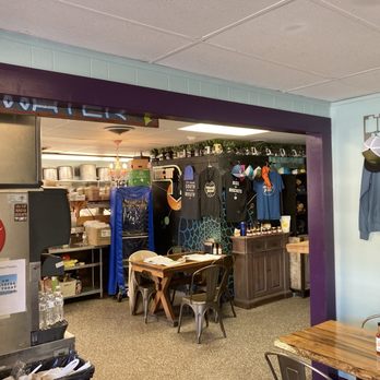 Biscuit Head - Cafes Near Me - Asheville, North Carolina