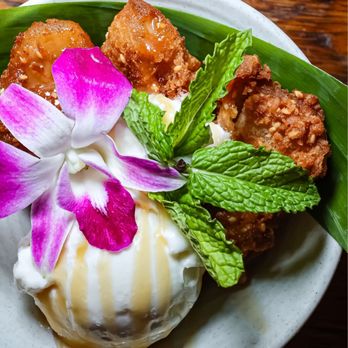 Lemongrass Brooklyn - Fried Banana with Ice Cream (@joeynht) - Thai Near Me - Brooklyn, New York
