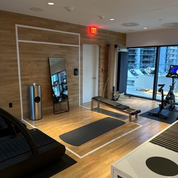 Citizen M - Miami Brickell Hotel - Gym amenity - Hotels Near Me - Miami, Florida Citizen M - Miami Brickell Hotel - Gym amenity - Hotels Near Me - Miami, Florida