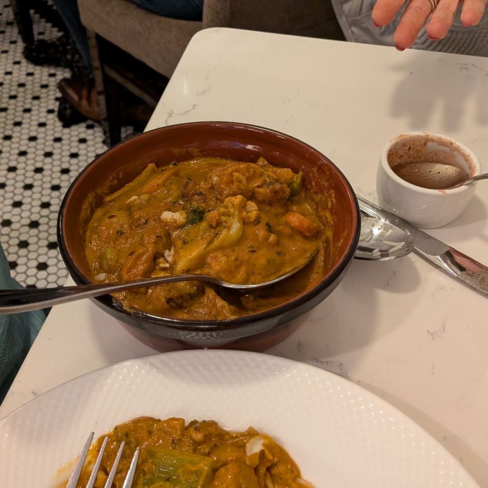 Curry Palace - Indian Near Me - Charleston, South Carolina