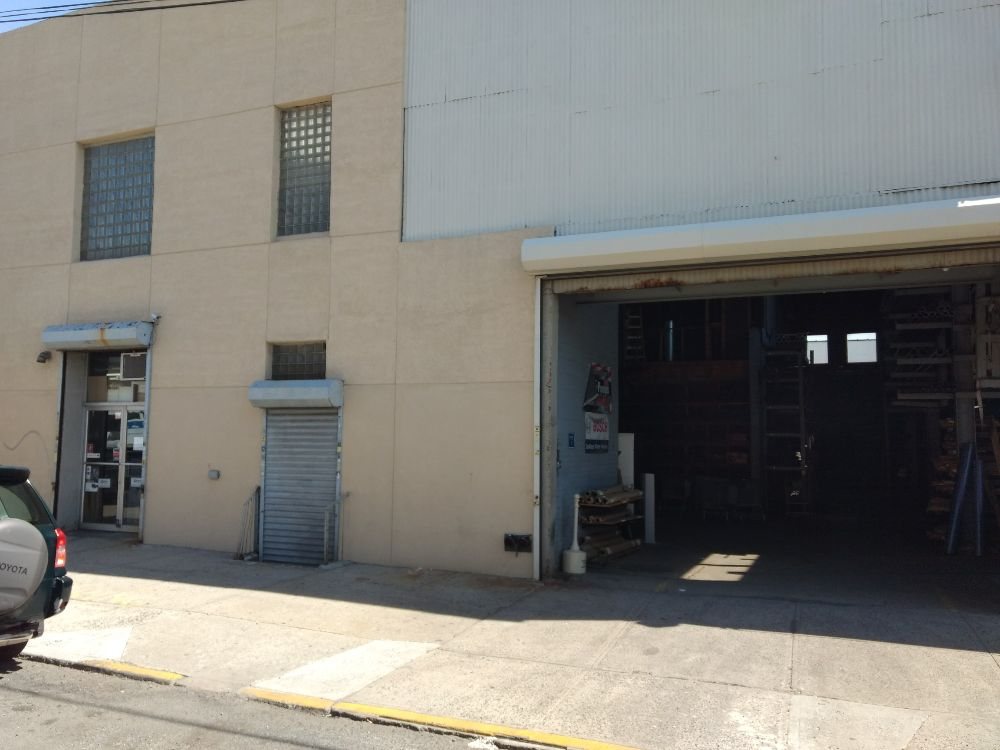 Slide of Queens Plumbing Supply