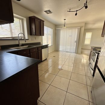 Justine Ducloux - Home Cleaning Near Me - Mesa, Arizona