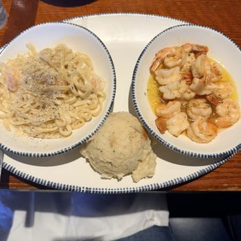 Red Lobster - Seafood Near Me - Rochester, New York