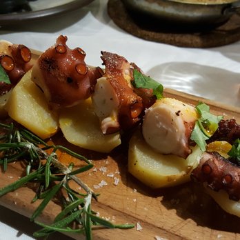 Mussol - Grilled Octopus [€10.50, 4.0 stars] - Spanish Near Me - Barcelona, B
