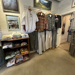 Mudd-N-Flood Mountain Shop - Cool tshirt designs
