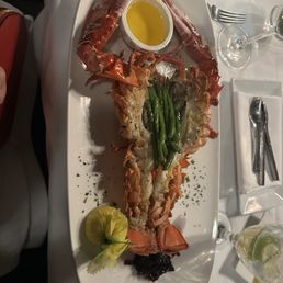 Grilled Lobster with Butter Sauce