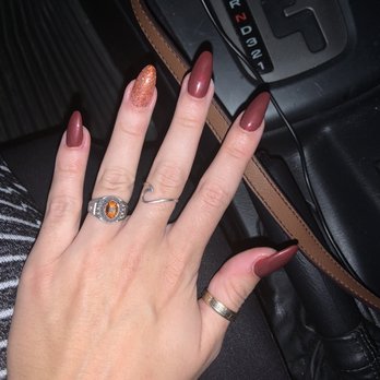9 Nails-Spa - Nail Salons Near Me - Stewartstown, Pennsylvania