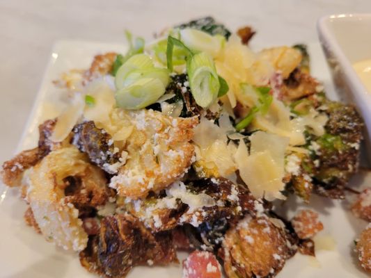 Crust Pizzeria by null