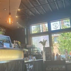 Tumalo Coffeehouse - Cozy