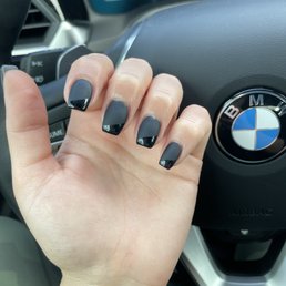 Dip manicure with matte detail Dip manicure with matte detail