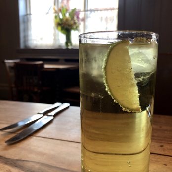 Fox & Hounds - Pubs Near Me - Ware, HRT Fox & Hounds - Pubs Near Me - Ware, HRT