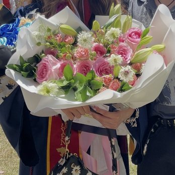 Tinh Thuong Flowers - Florists Near Me - San Jose, California Tinh Thuong Flowers - Florists Near Me - San Jose, California