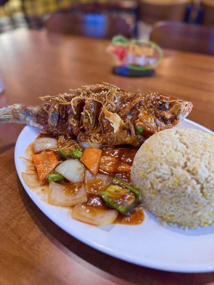 Food from Desi Bistro