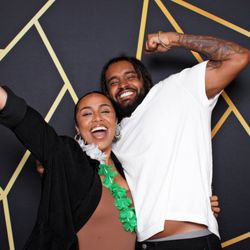 What The Photo Booth - High Quality Pictures w/ Backdrop