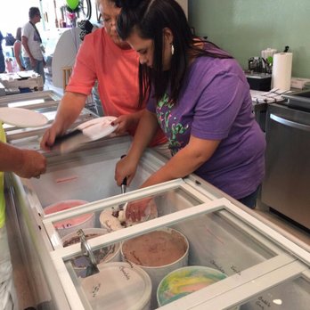 Stocking Ice Cream Parlor - Ice Cream & Frozen Yogurt Near Me - Clarendon, Texas Stocking Ice Cream Parlor - Ice Cream & Frozen Yogurt Near Me - Clarendon, Texas