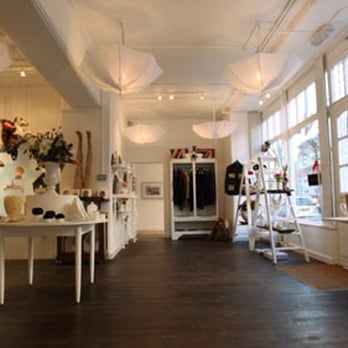Luna & Curious - Jewelry Near Me - London, XGL Luna & Curious - Jewelry Near Me - London, XGL