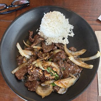 The Rustic Table Asian Kitchen - Asian Fusion Near Me - Redding, California
