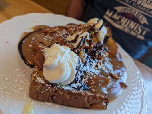 Avgo Breakfast and Lunch by null