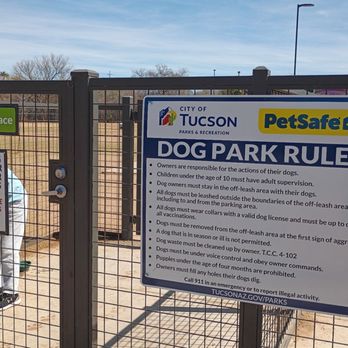 Wagging Tails Dog Park - The rules as well as the nicely concreted double entry area - Dog Parks Near Me - Tucson, Arizona Wagging Tails Dog Park - The rules as well as the nicely concreted double entry area - Dog Parks Near Me - Tucson, Arizona