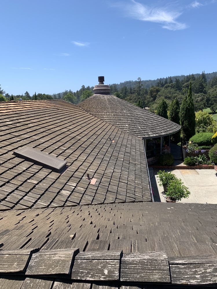 Slide of Pacific Roofing & Rain Gutters