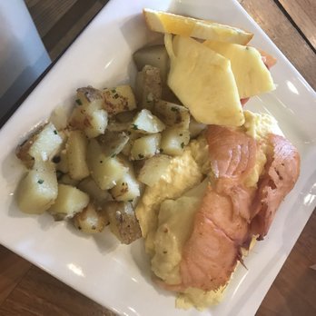 Café Muse - Smoked salmon with eggs - Breakfast & Brunch Near Me - Royal Oak, Michigan
