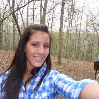 Blanche Manor - Horseback Riding Near Me - Copperhill, Tennessee Blanche Manor - Horseback Riding Near Me - Copperhill, Tennessee