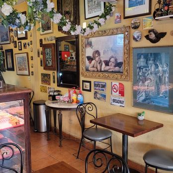 Café Capuchinos - Artsy vibe inside - Coffee & Tea Near Me - Rosarito, BCN