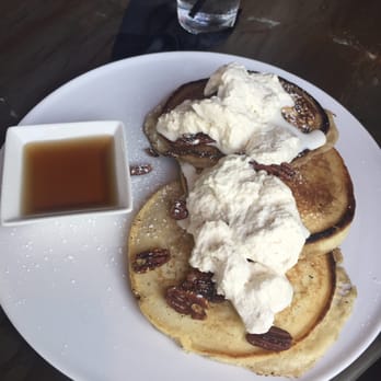 Francis Bogside - Bourbon pancakes - Gastropubs Near Me - San Antonio, Texas