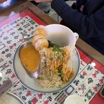 Mabu Hong Kong Cafe - Tom yum goong seafood instant noodle soup - Chinese Near Me - New York, New York