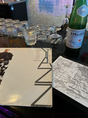 Vandale et Le Speakeasy by null