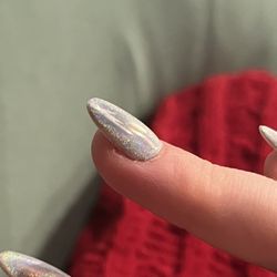 Ruby Nails - Those scratches aren't the lighting it's where they didn't care to fix